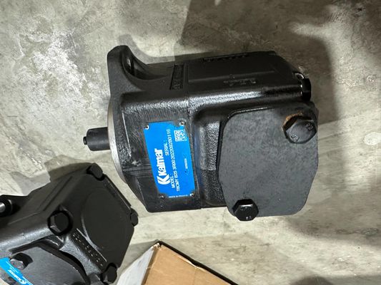 425817.8274 Hidrolik pompalar Kalmar Reach Stacker Parçaları