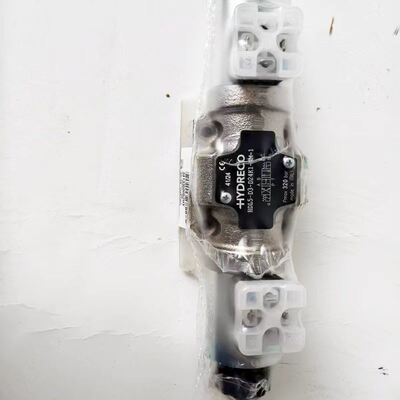 604805 Directional valve CVS Ferrari Reach Stacker Parts
