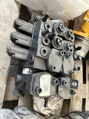 150602020002B Çok yönlü valf Sany Reach Stacker Parçaları